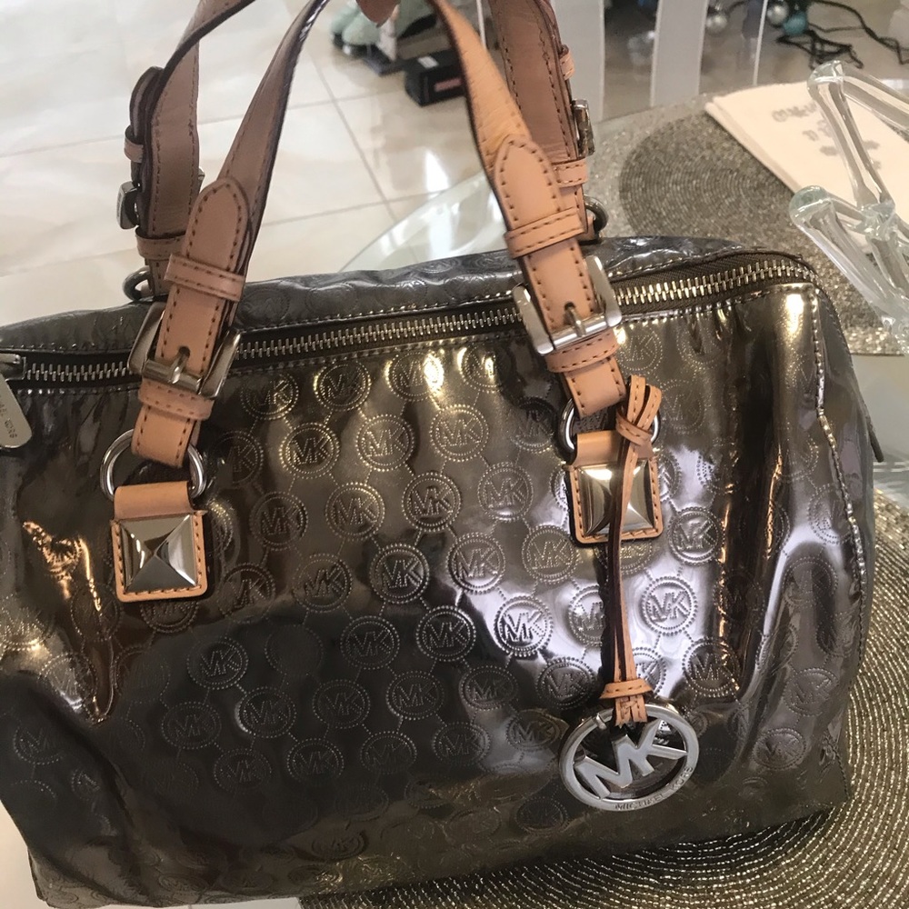 Michael Kors purse